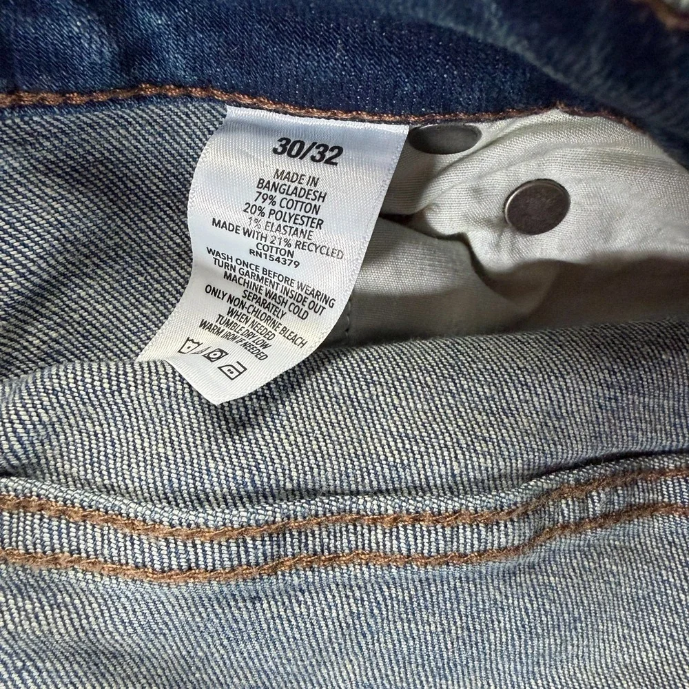 Aeropostale Jeans Mens 30x32 Blue Cotton Denim Straight Slim Distressed Stretch‎